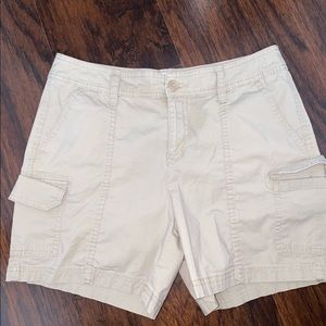 St. John’s bay khaki shorts
